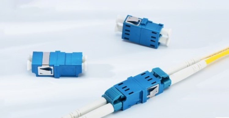 Y CONECTOR/ACOPLADOR-FO