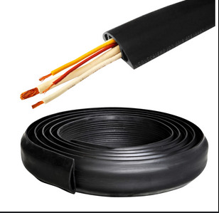 CANALETA DE JEBE PARA PISO X 3 METROS NEGRO 4cm x 3 metros