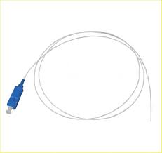 PIGTAIL DE FIBRA OPTICA MONOMODO SIMPLEX LC/UPC DE 1 METRO COLOR BLANCO - FSP (foto referencial)