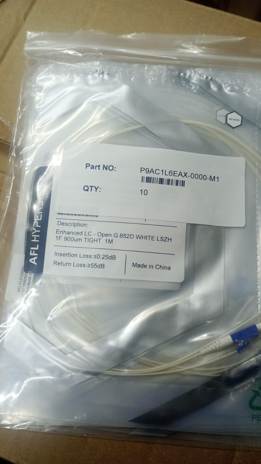 PIGTAIL DE FIBRA OPTICA LC/UPC MONOMODO COLOR BLANCO DE 1 METRO