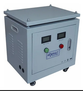 transformador de 3 fases de entrada a 380v y a la salida 3 fases + neutro a 380v. Que sea de 5kva - FABRICACION 6 - 8 DIAS